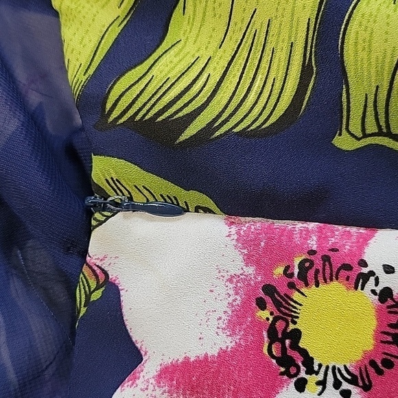 Into Size 8 Floral Halter Jumpsuit, Excellent Used Condition - Picture 15 of 16